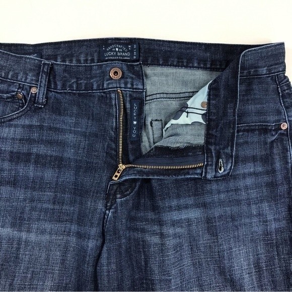 Lucky Brand 221 Original Straight Men's Dark Blue Wash Denim Jeans Distressed 38 - Picture 7 of 13